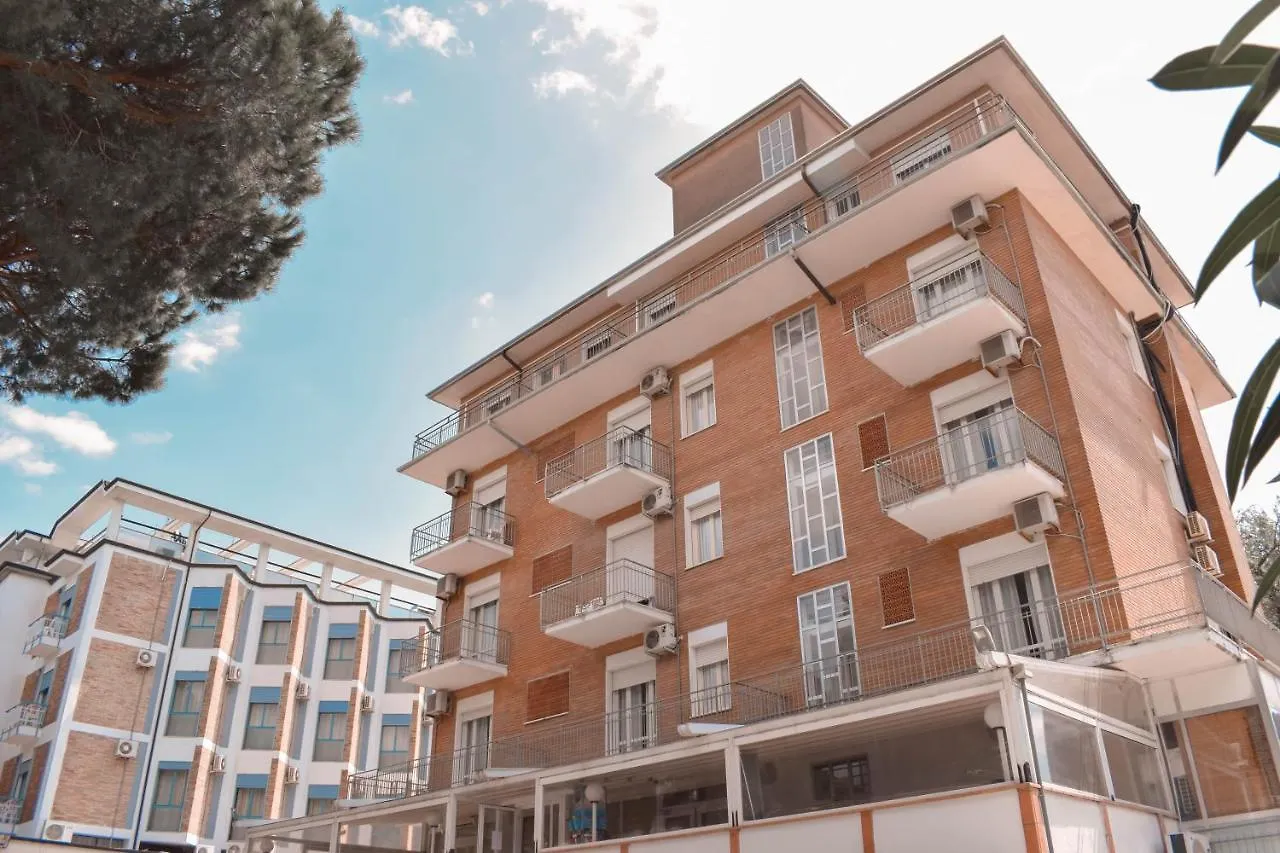 Hotel Zeus Τσέρβια