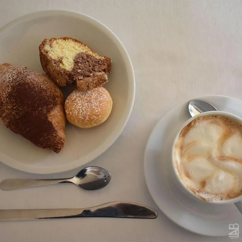 Hotel Zeus Cervia 3*,  Italia